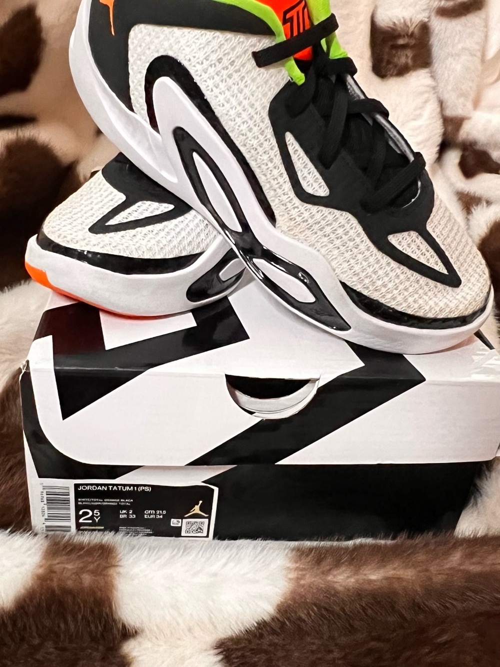 Jordan Tatum 1 Kids Basketball Shoes - White/Black/Orange/Green